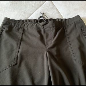 Grey’s Anatomy scrub pants